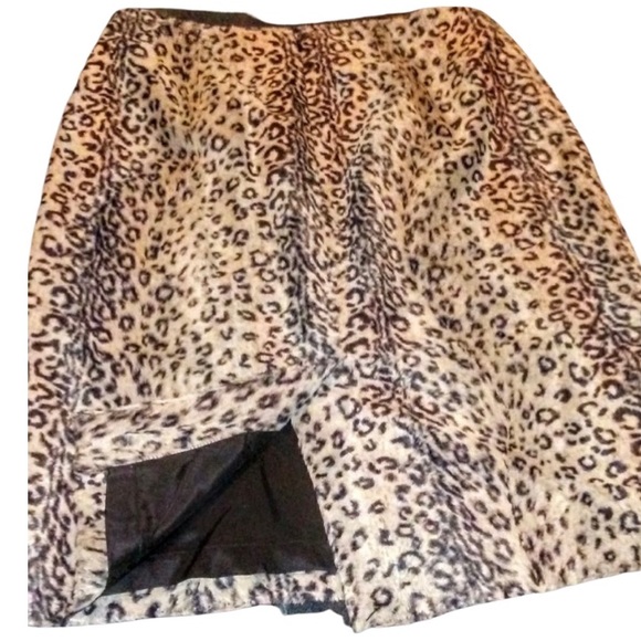NWOT Oscar De La Renta| Animal Print Skirt - Picture 4 of 10